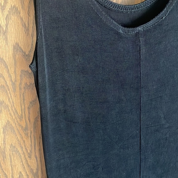 Elegant Black Slinky Maxi Dress - Picture 2 of 5